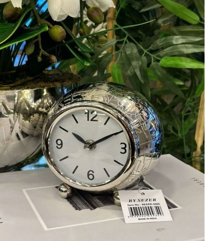 14cm MİNİMAL GÜMÜŞ DÜNYA HARİTASI DEKORATİF MASA SAATİ - ART1144