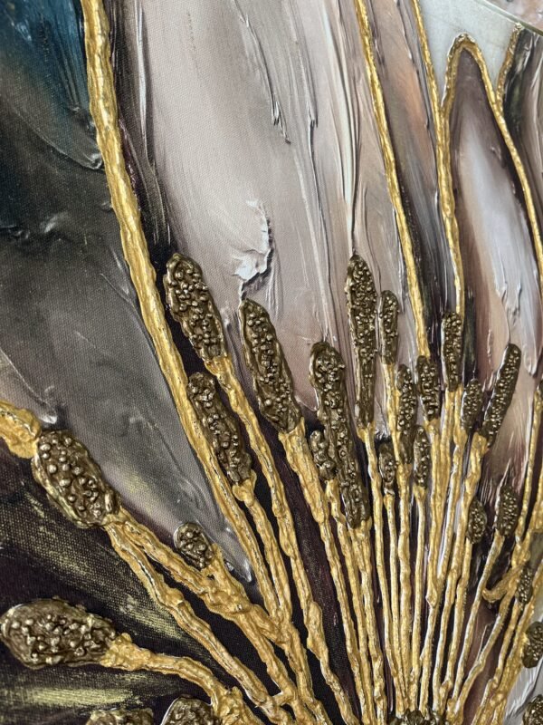 95x140cm Kabartma Dokulu Eskitme Gold Çerçeveli Muhteşem Cennet Çiçeği Dekoratif  Tablo - ART7010